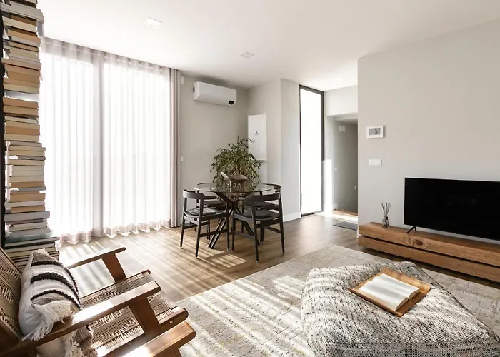 Moinho Pangeia * Sao Martinho do Porto